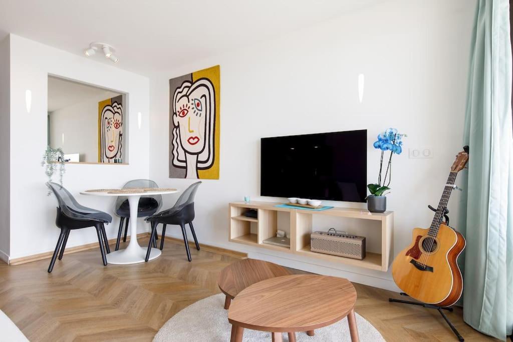 Evasion - Piscine A Debordement, Parking Prive, Clim, Splendide Vue Appartement